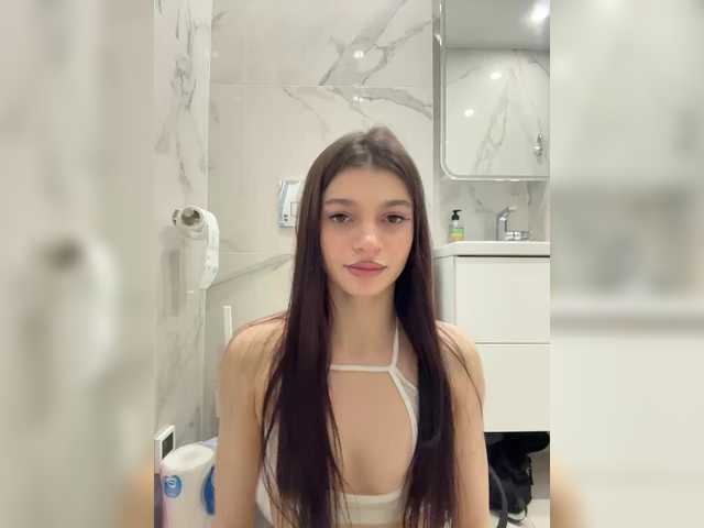 shottup's BongaCams show and profile