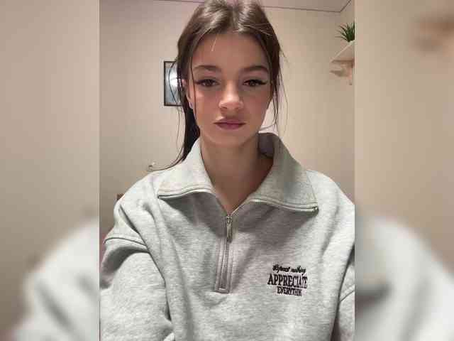 shottup Live Webcam on BongaCams