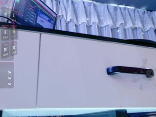 Image capture of LucianaMeca