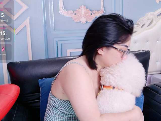 LucianaMeca live cam profile