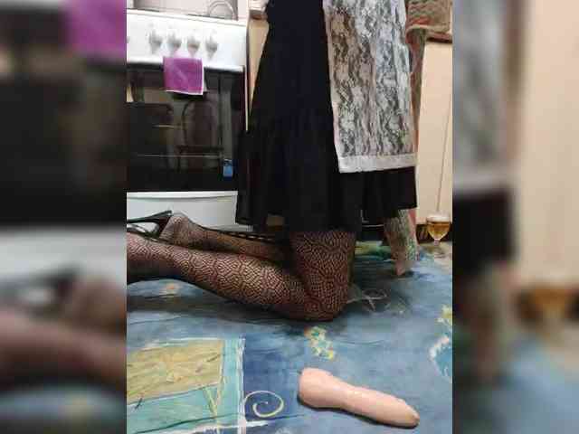 Dooomina35 Live Webcam on BongaCams