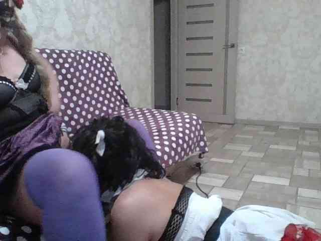 Dooomina35 Live Webcam on BongaCams