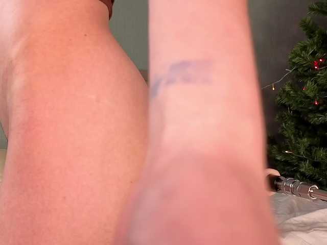 WhiteKelly's BongaCams show and profile