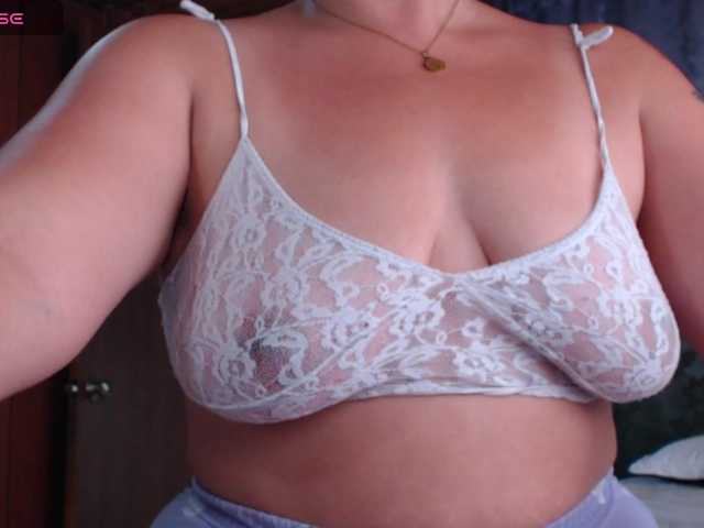 miia-1bigboobs's BongaCams show and profile