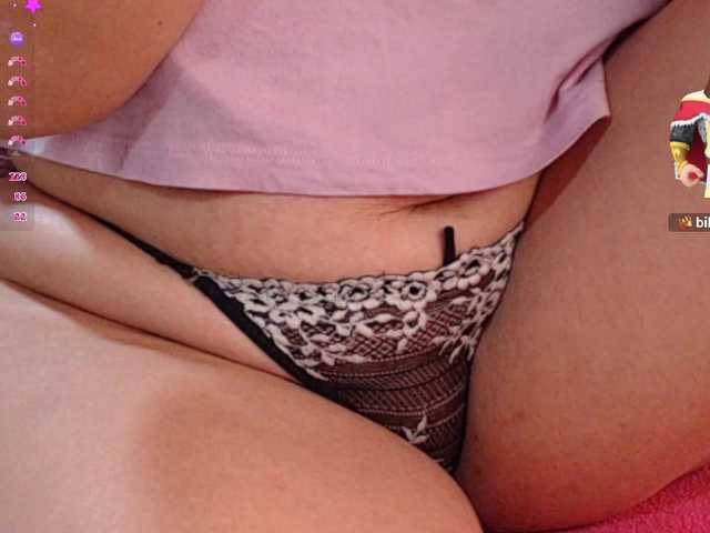 miia-1bigboobs's BongaCams show and profile