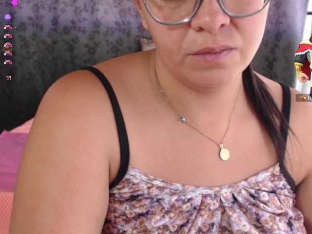 miia-1bigboobs's BongaCams show and profile