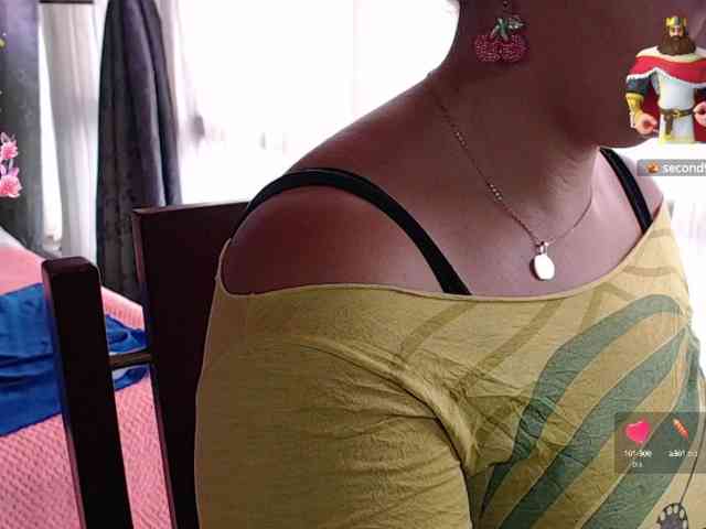 miia-1bigboobs webcam