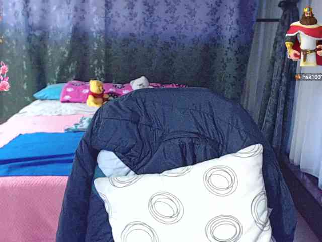 miia-1bigboobs webcam