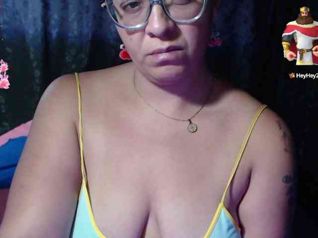 miia-1bigboobs webcam