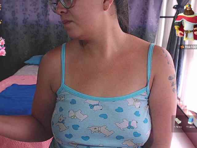 miia-1bigboobs webcam