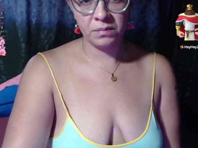 miia-1bigboobs webcam