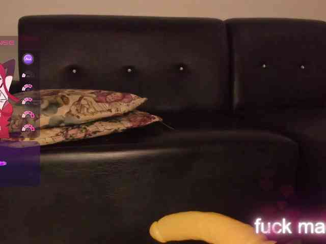 KeshaRose webcam