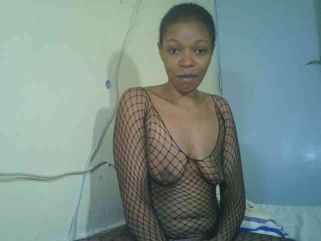 Nightnurse (25, Black Cam Girl) performing squirt.