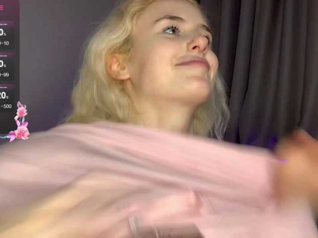 MilaElin's BongaCams show and profile