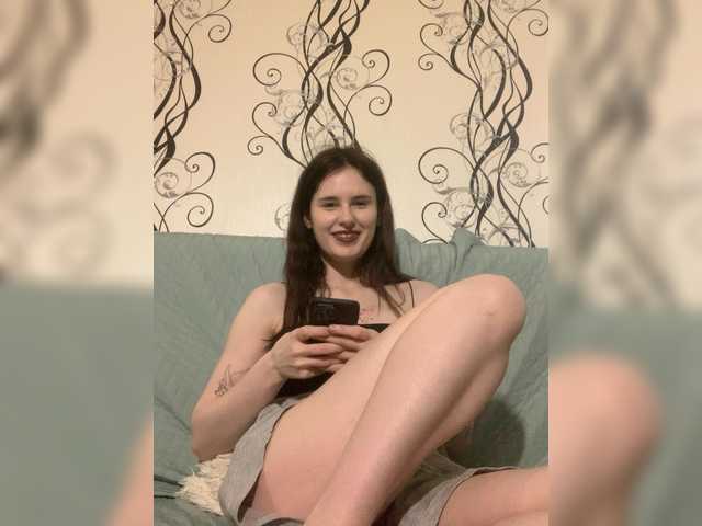 MilaElin's BongaCams show and profile