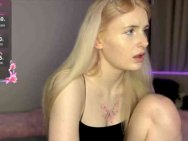 MilaElin Live Webcam on BongaCams