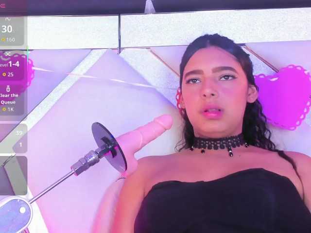 Zoe-Johnson's BongaCams show and profile