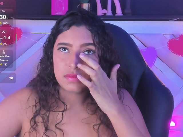 Zoe-Johnson's BongaCams show and profile