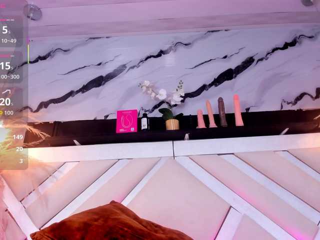 Zoe-Johnson's BongaCams show and profile