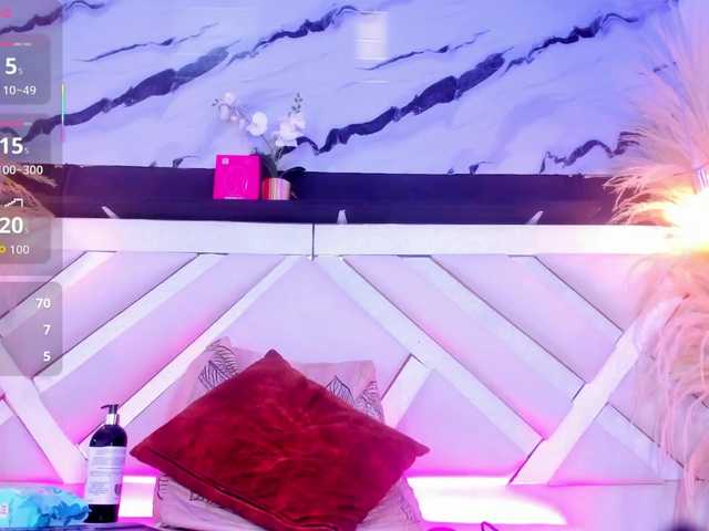 Zoe-Johnson's BongaCams show and profile