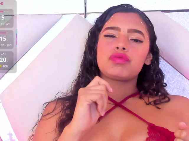 Zoe-Johnson Zoe-Johnson