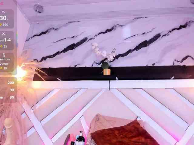 Zoe-Johnson Live Webcam on BongaCams