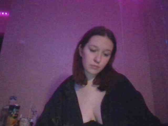 wowcoolsis Live Webcam on BongaCams