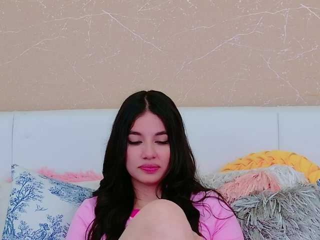 miadunoff's BongaCams show and profile