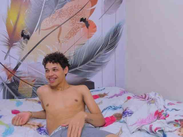 Milkfor-You Live Webcam on BongaCams