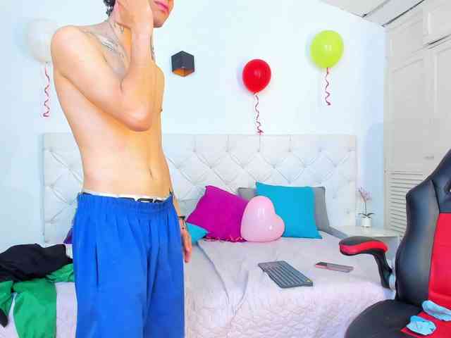 ZairanMatheus Live Webcam on BongaCams