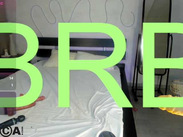 Stasy-Traiin's BongaCams show and profile