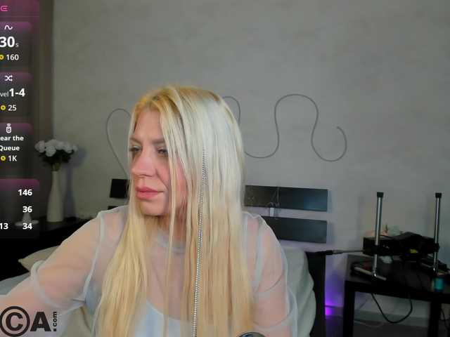 Stasy-Traiin's BongaCams show and profile