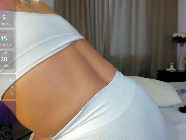 Stasy-Traiin Live Webcam on BongaCams