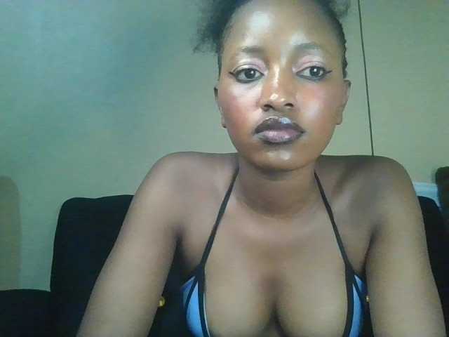 Politegirl webcam bongacams model stream image