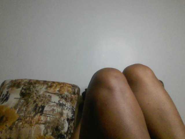 Bunnydiva-'s BongaCams show and profile