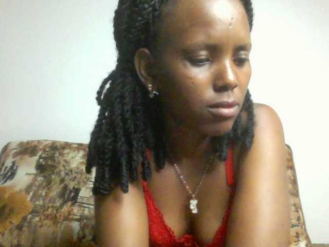 Bunnydiva-'s BongaCams show and profile