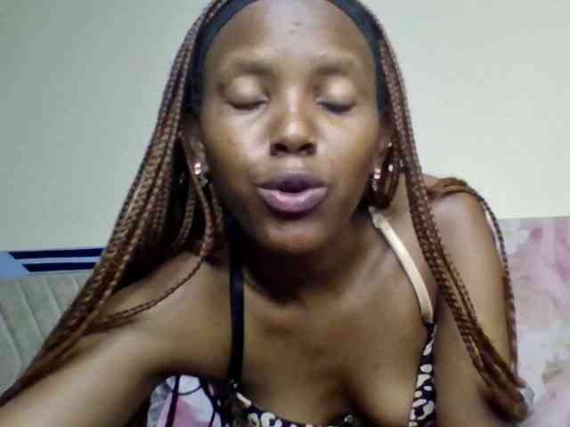 Bunnydiva- Bunnydiva-