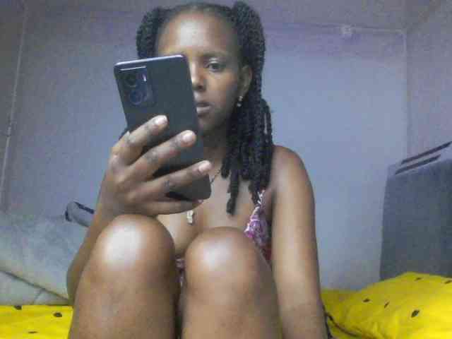 Bunnydiva- Live Webcam on BongaCams