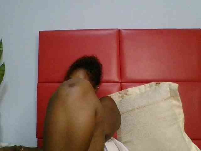 Faozia webcam