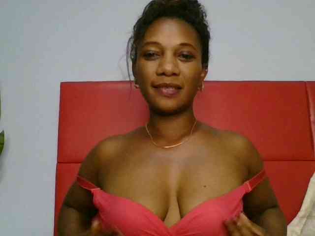 Faozia webcam
