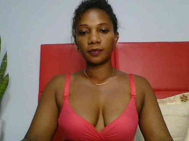 Faozia webcam