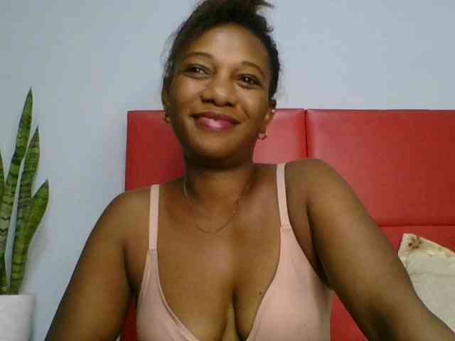 Faozia webcam