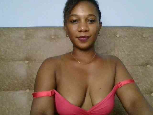Faozia webcam