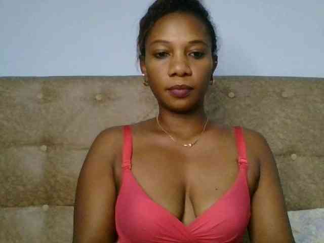 Faozia webcam