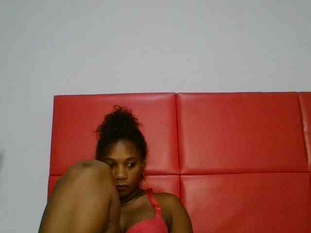 Faozia webcam
