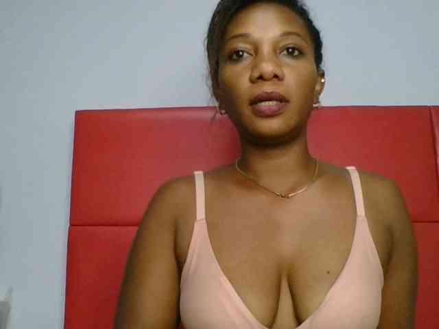 Faozia webcam