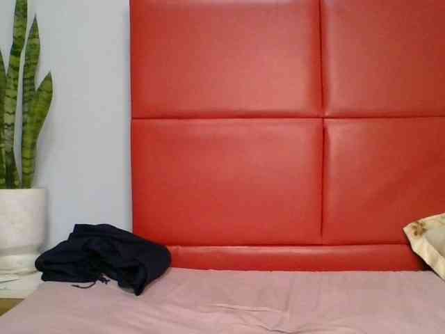 Faozia webcam