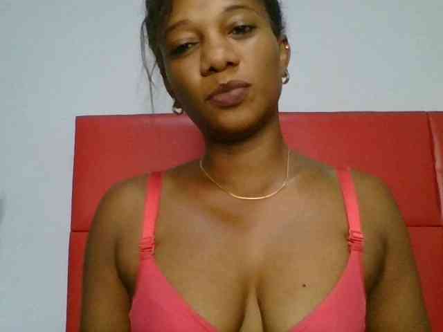 Faozia webcam