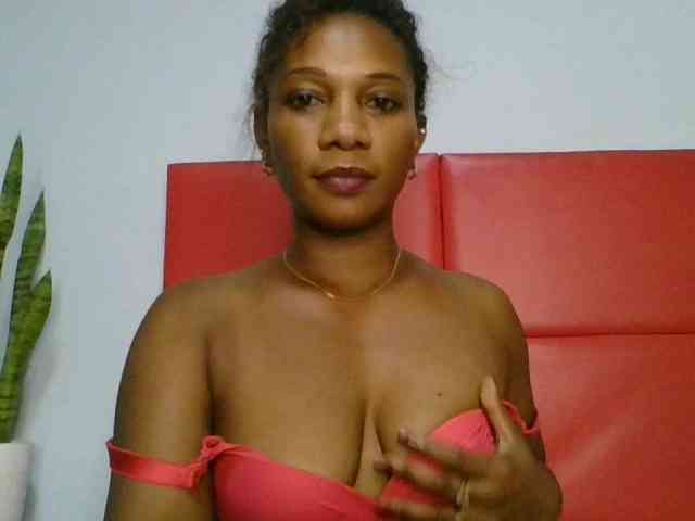 Faozia webcam