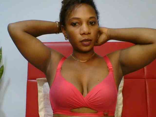 Faozia webcam